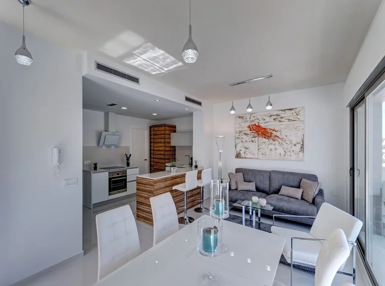 3-Schlafzimmer-Villa 195 m² Abadin, Spanien