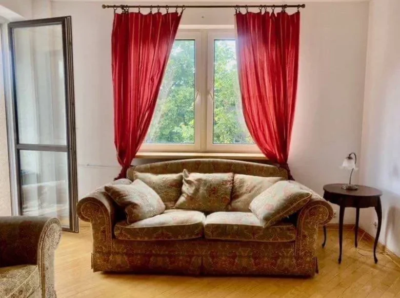 3 room apartment 86 m² in Warsaw, Poland