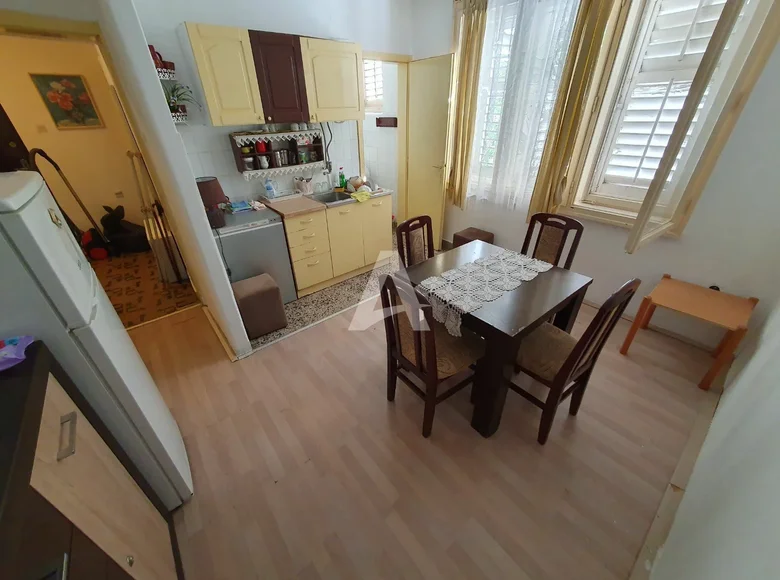 2 bedroom apartment 58 m² Dobrota, Montenegro