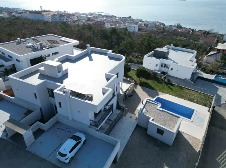 Villa 10 bedrooms 390 m² Crikvenica, Croatia