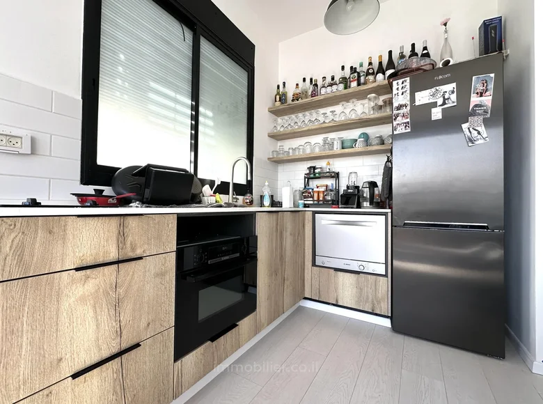 Mieszkanie 3 pokoi 65 m² Tel-Awiw, Izrael