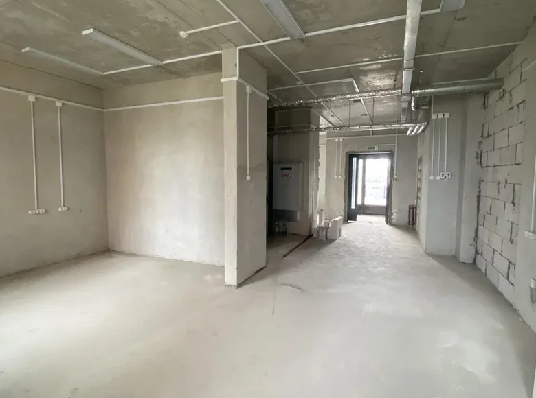 Geschäft 2 zimmer 77 m² in Minsk, Belarus