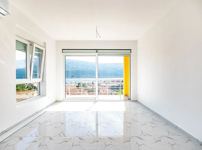 2 bedroom apartment  Herceg Novi, Montenegro