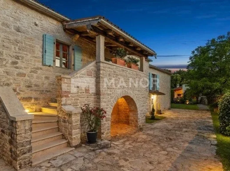 Dom 3 pokoi 300 m² Beram, Chorwacja