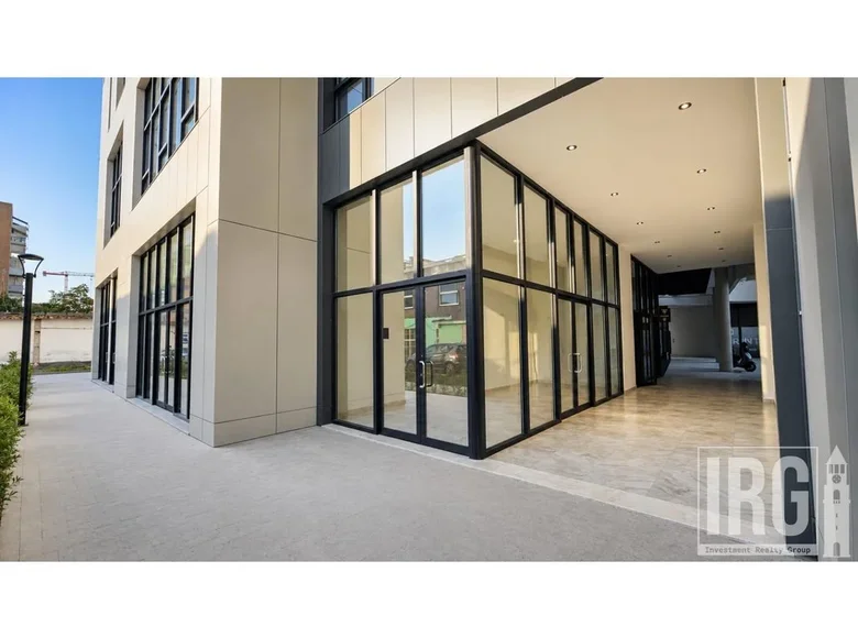 Gewerbefläche 30 m² in Tirana, Albanien