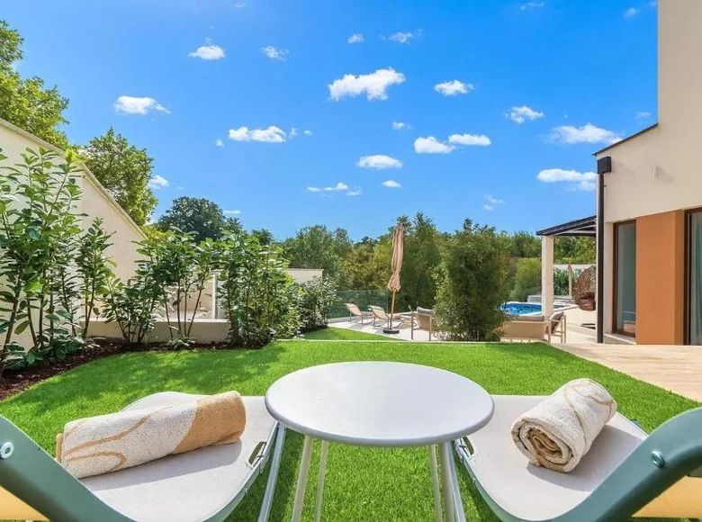 Villa de tres dormitorios 144 m² Pola, Croacia