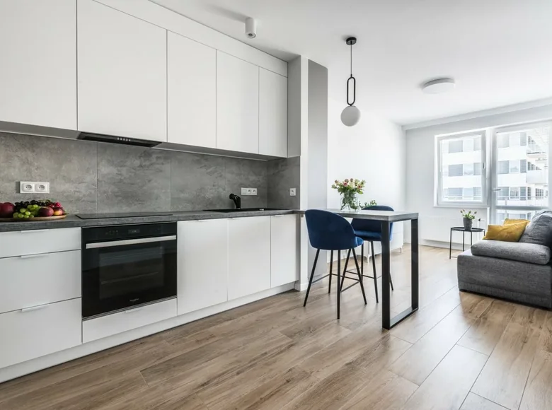 1 room apartment 35 m² in Poznan, Poland