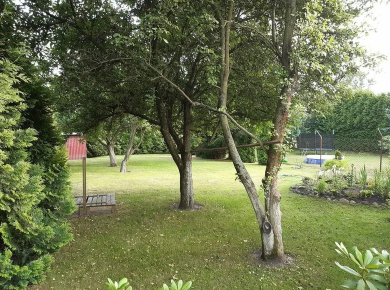 Atterrir 492 m² Smolice, Pologne