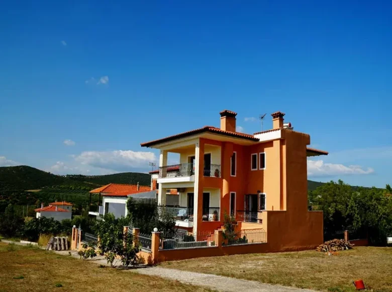 6-Schlafzimmer-Villa 200 m² Metamorfosi, Griechenland