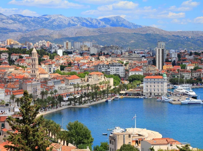 Hotel 170 m² in Grad Split, Croatia