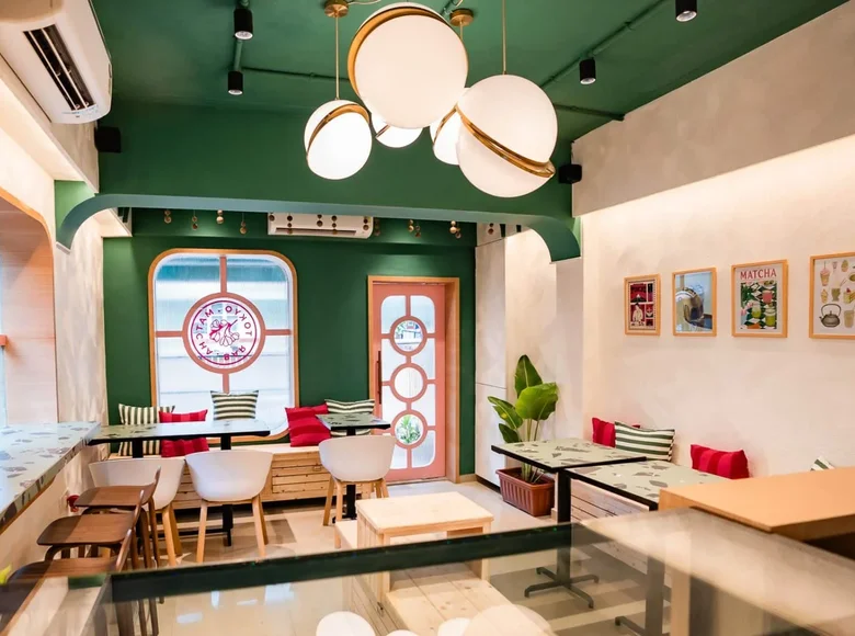 Commercial property 225 m² in Barcelona, Spain