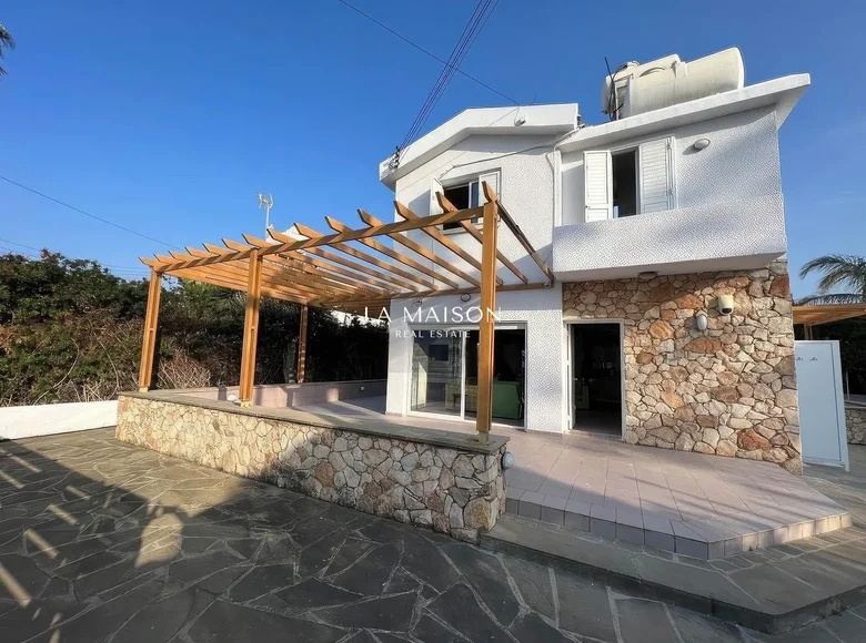 Haus 3 Schlafzimmer 130 m² Famagusta, Zypern