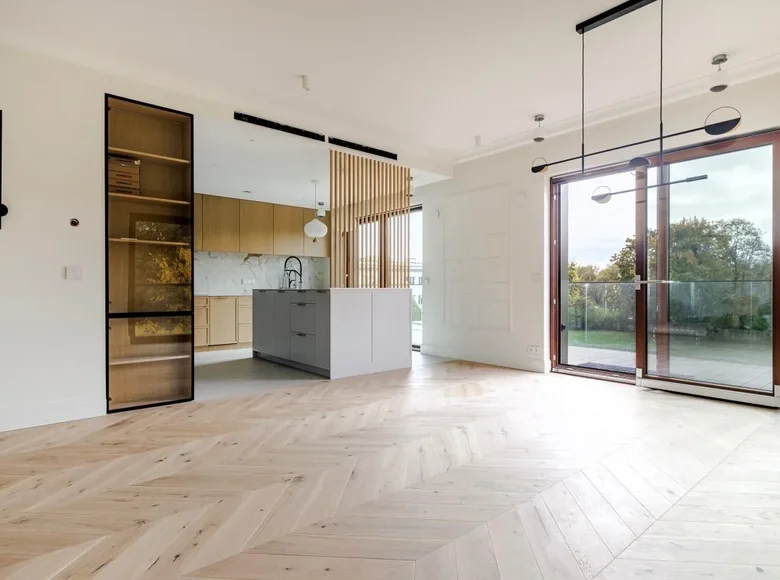 5 room apartment 184 m² in Warsaw, Poland