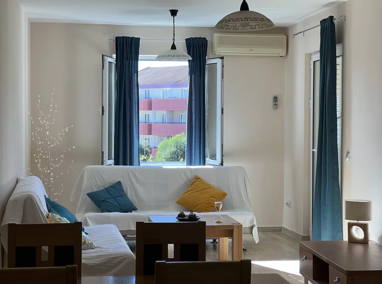 Квартира 2 спальни 92 м² Будва, Черногория