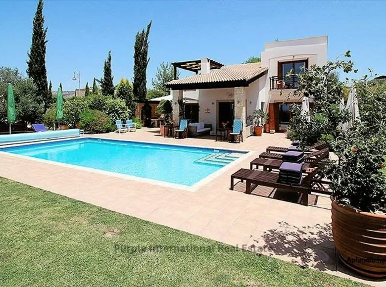 4 bedroom Villa 200 m² Kouklia, Cyprus