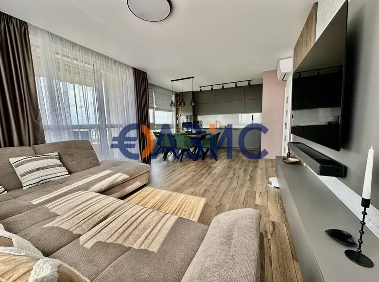 3 bedroom apartment 109 m² Burgas, Bulgaria