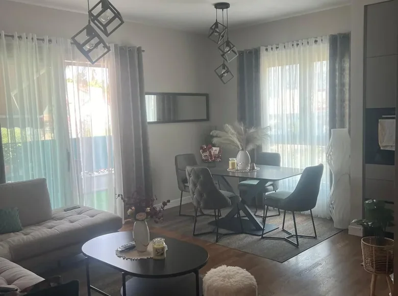 Apartamento 2 habitaciones 70 m² Tivat, Montenegro