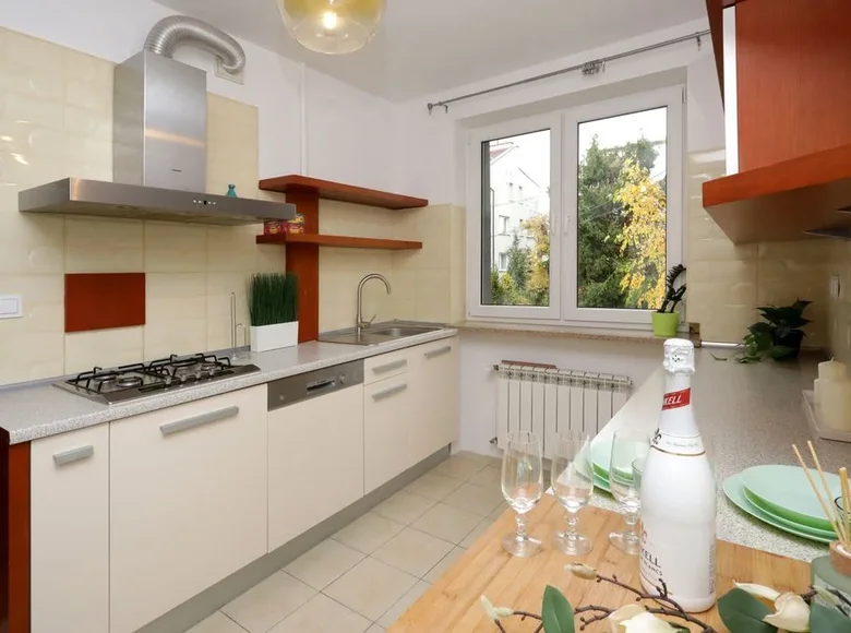 Квартира 3 комнаты 73 м² Варшава, Польша