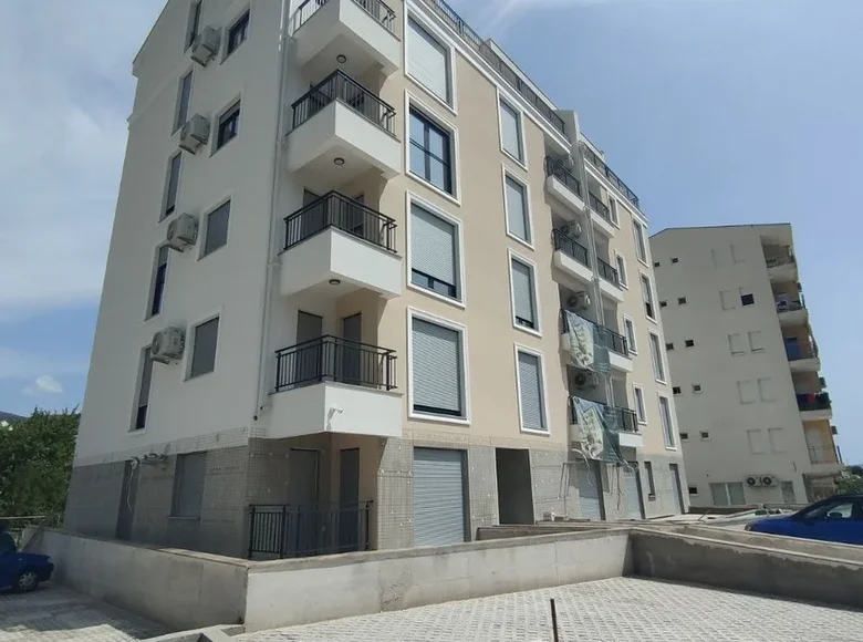 Mieszkanie 2 pokoi 54 m² Bijela, Czarnogóra