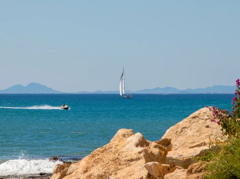 4 room house 90 m² in Torrevieja, Spain