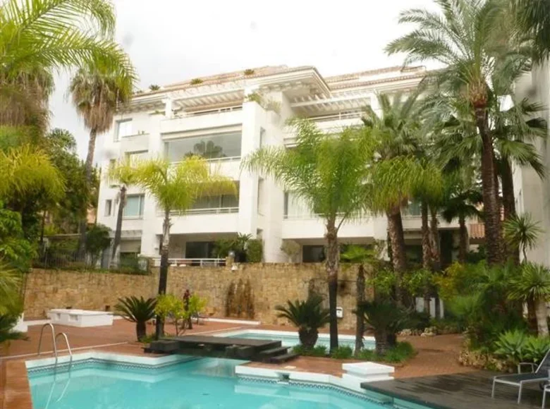 3 bedroom apartment 290 m² Arona, Spain