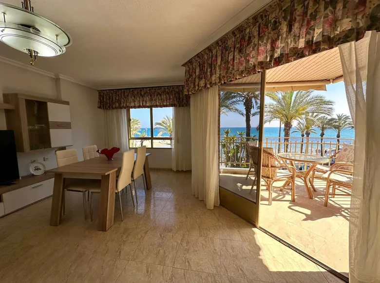 Wohnung 3 Schlafzimmer 120 m² Torrevieja, Spanien