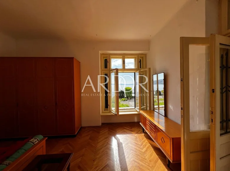 2 bedroom apartment 102 m² Grad Opatija, Croatia