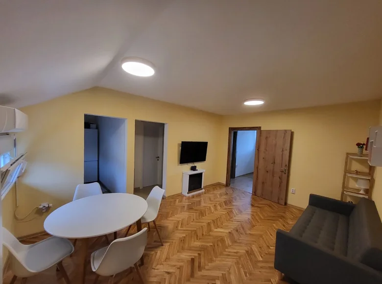 Mieszkanie 2 pokoi 60 m² Budva, Czarnogóra
