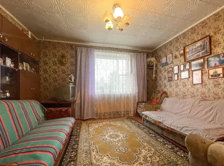 3 room apartment 67 m² Miadziel, Belarus