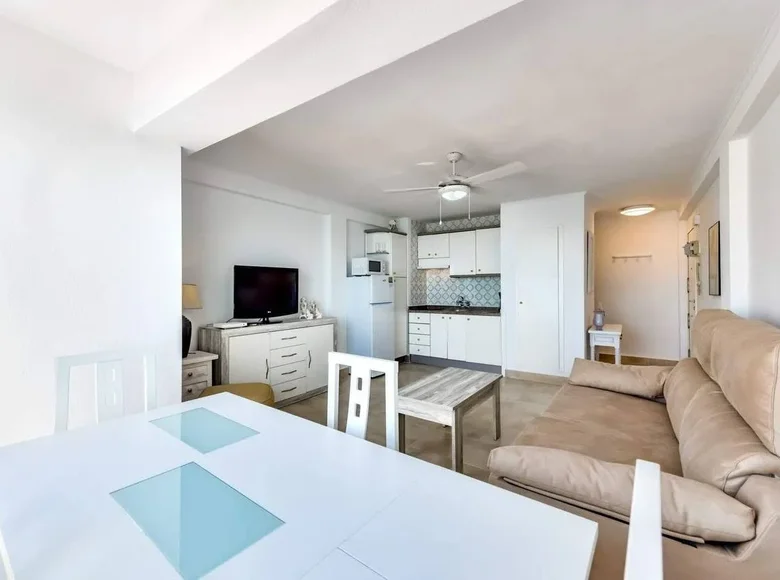 Mieszkanie 2 pokoi  Calp, Hiszpania