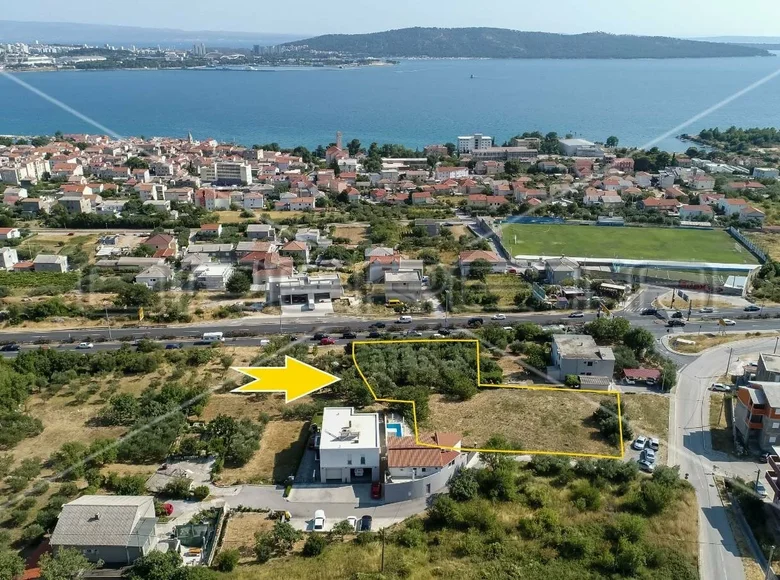 Land 2 292 m² Kastel Sucurac, Croatia