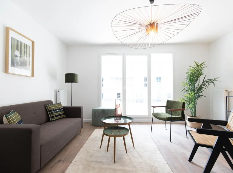 Квартира 3 спальни  Франция, Франция