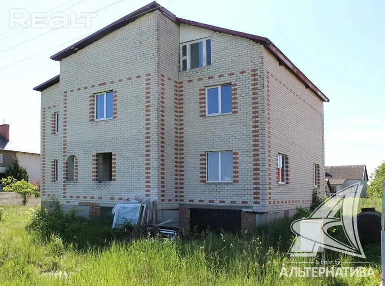 House 250 m² Ciuchinicy, Belarus