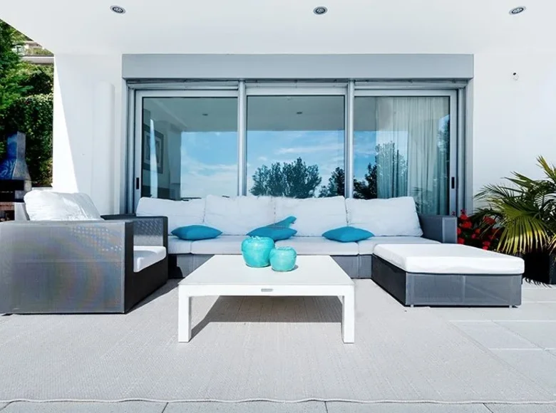 4-Schlafzimmer-Villa 850 m² Blanes, Spanien