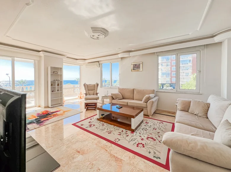 Mieszkanie 3 pokoi  Mahmutlar, Turcja