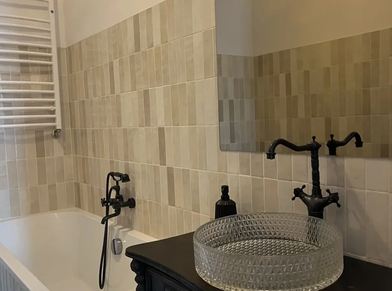 Квартира 2 комнаты 44 м² Варшава, Польша