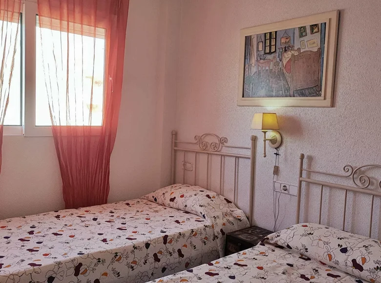 Квартира 3 спальни 100 м² Dehesa de Campoamor, Испания