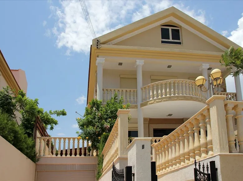 Villa 420 m² Apsiou, Zypern