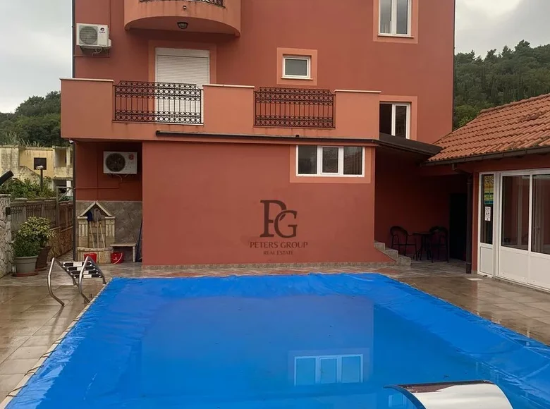 Hôtel  à Zelenika, Monténégro