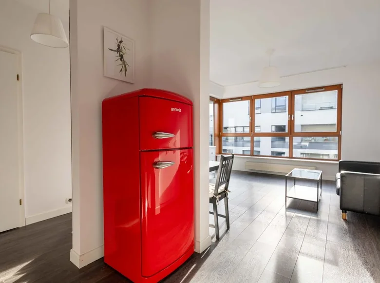 Mieszkanie 2 pokoi 44 m² w Warszawa, Polska