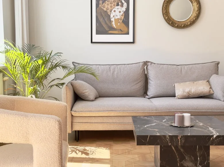 2 bedroom apartment 90 m² Warsaw, Poland