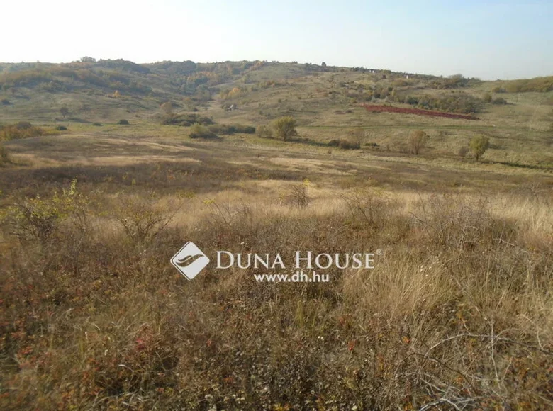 Land 133 383 m² Egri jaras, Hungary