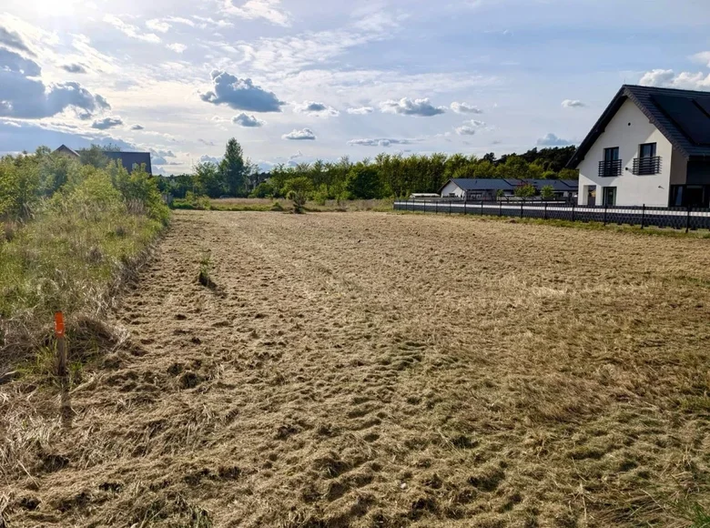 House 1 225 m² Lusowko, Poland