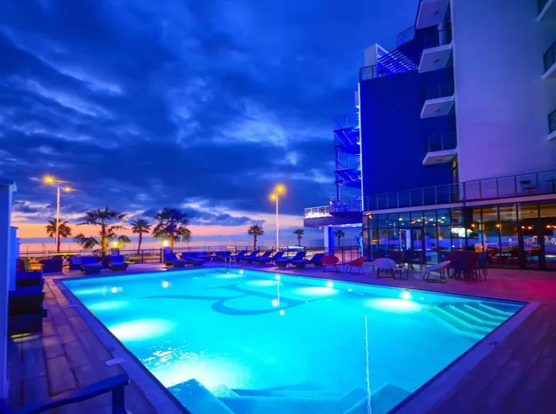 2 bedroom apartment 146 m² Batumi, Georgia