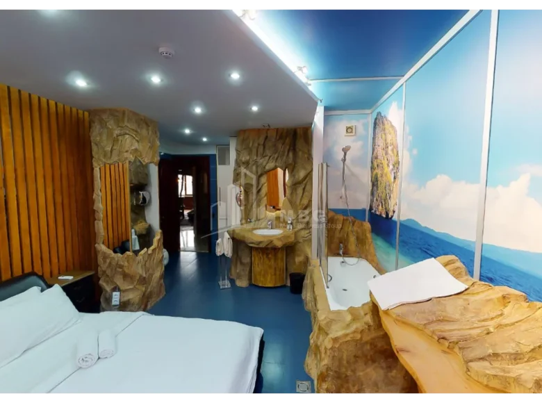 Wohnung 15 zimmer 1 000 m² Tiflis, Georgien