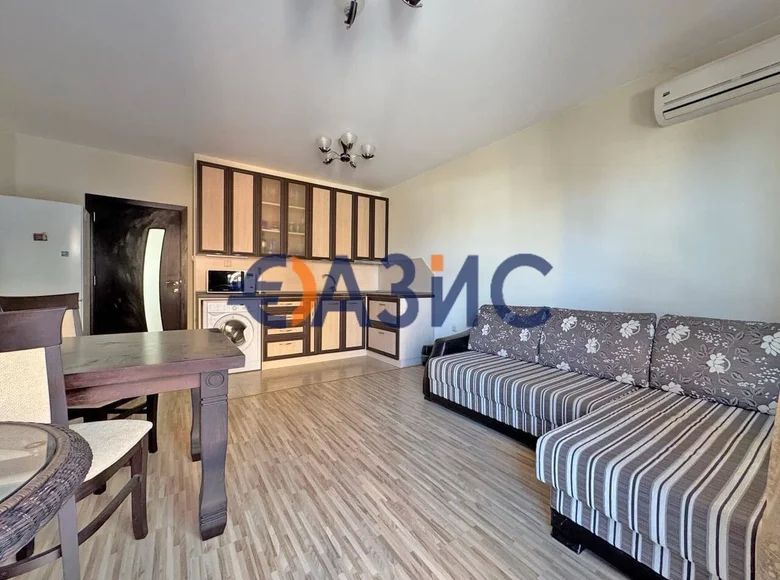 Mieszkanie 3 pokoi 85 m² Rawda, Bułgaria