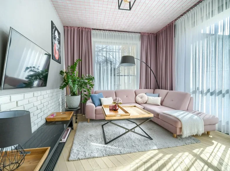 Mieszkanie 3 pokoi 66 m² Warszawa, Polska