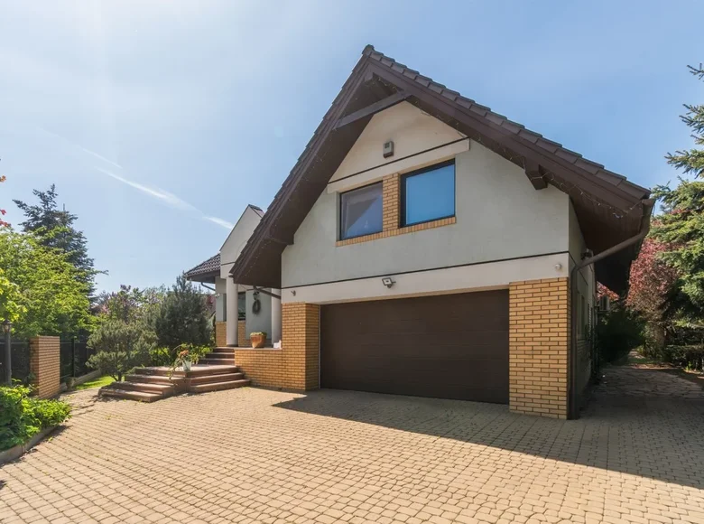 House 320 m² Warsaw, Poland