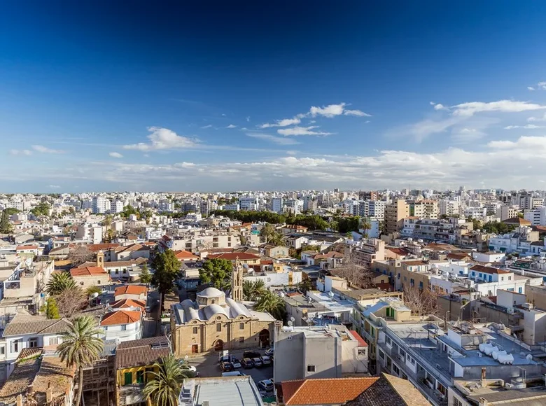 Hotel 1 500 m² Nikosia, Zypern