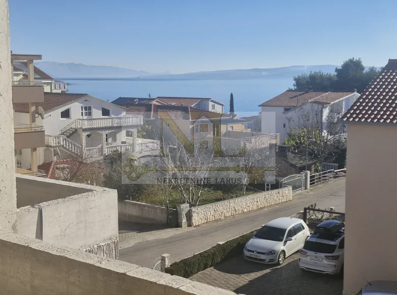 3 bedroom apartment 107 m² Okrug Gornji, Croatia